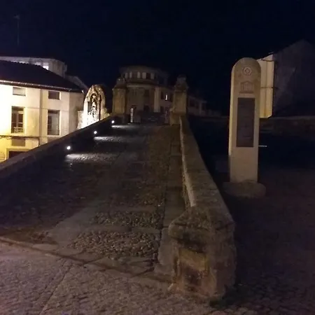 Bed & Breakfast Muralla Romana 4o Planta *