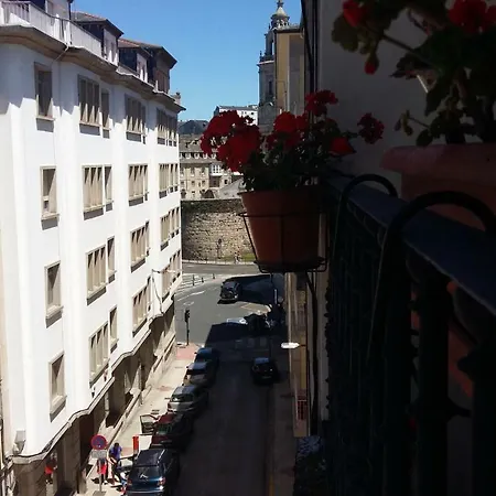 Bed & Breakfast Muralla Romana 4o Planta *